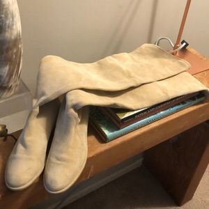 Stuart Weitzman Lowland in Buff Suede